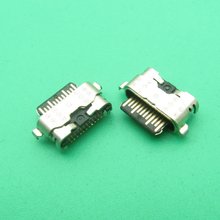 Motorola One Action Charging Port