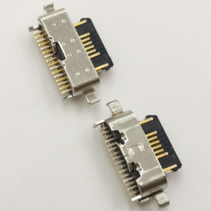 Motorola One Marco Charging Port